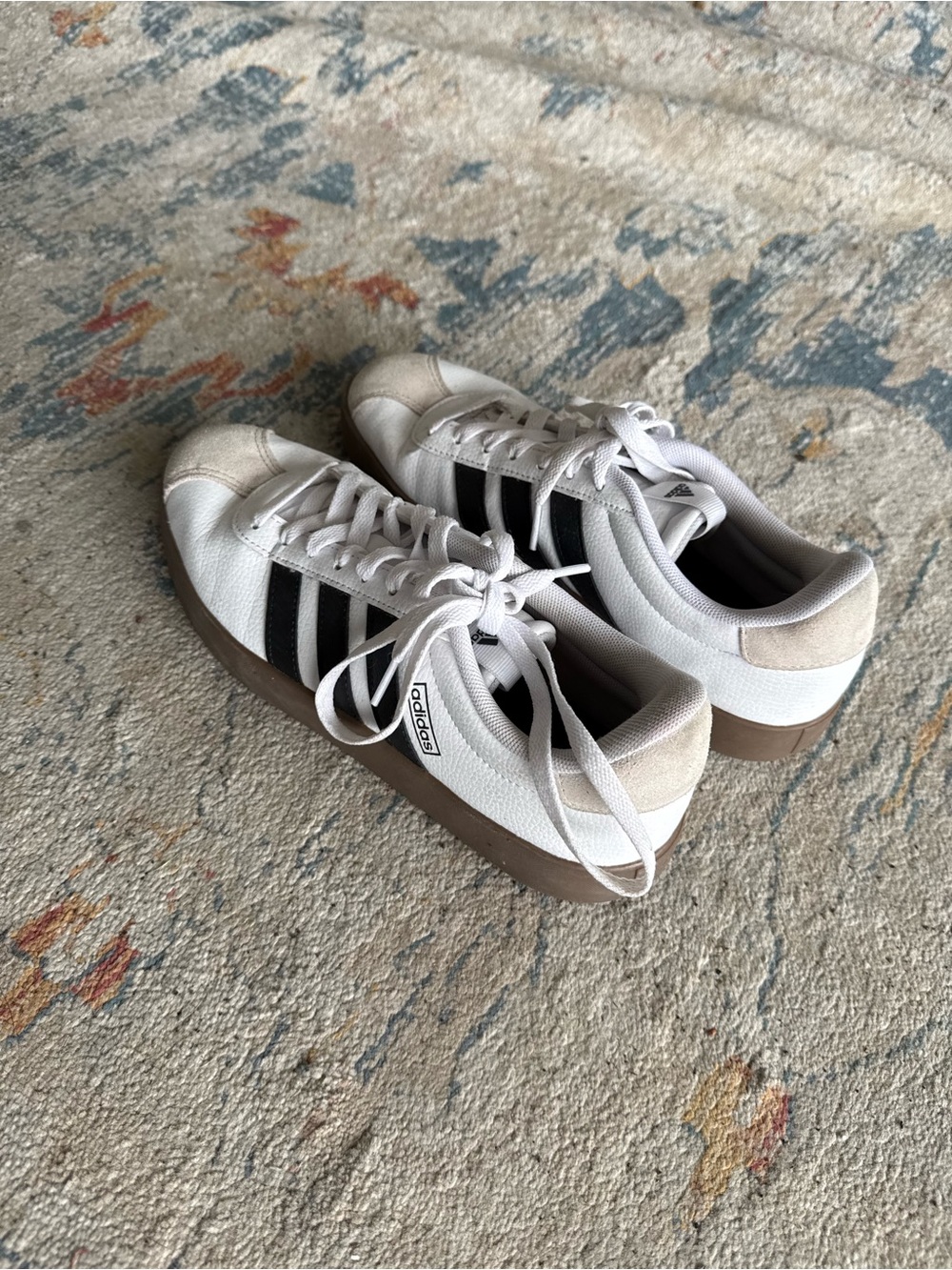 adidas White Sneakers with Black Stripes and Gum Sole